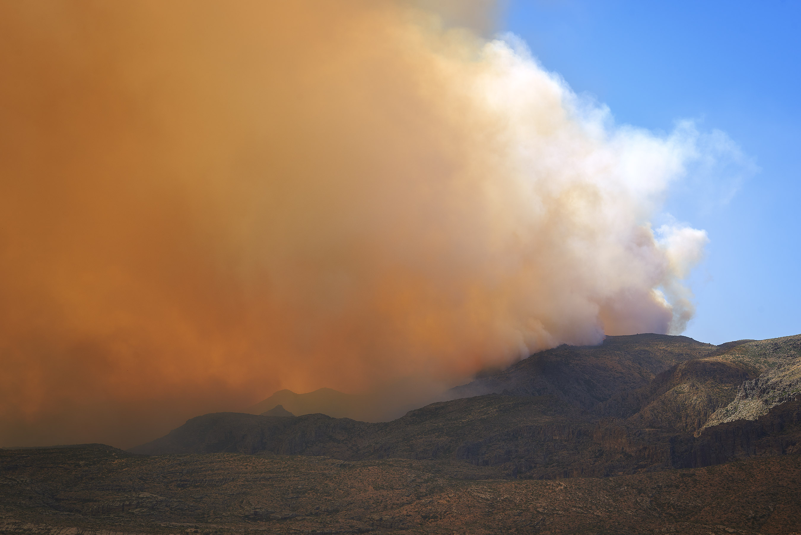 arizona landscape photographer, Arizona landscape photography, photos of arizona, photos of superstition mountains, photos of superstition wilderness, photos of woodbury fire arizona, woodbury wild fire, woodbury fire superstition mountains