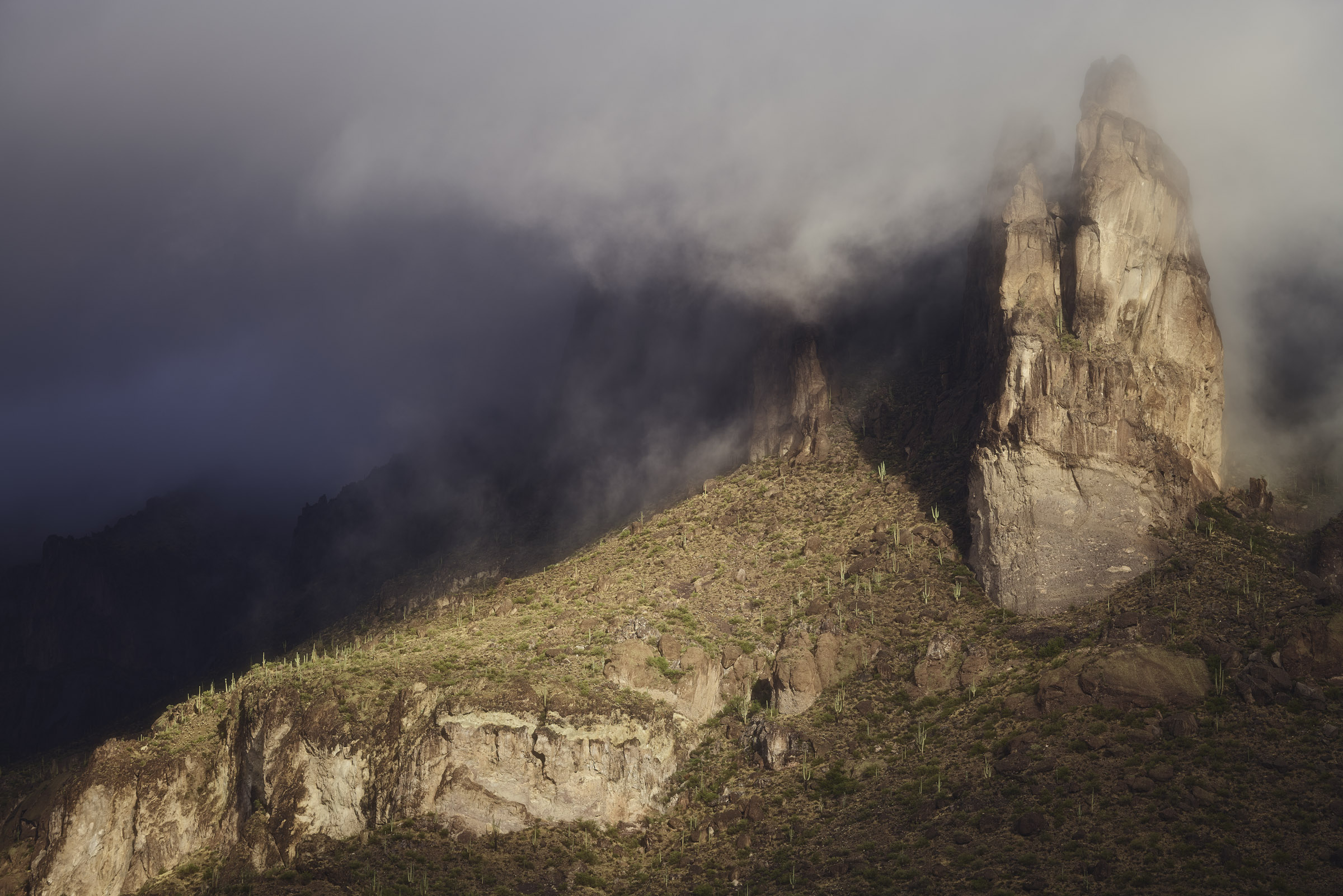 arizona landscape photography, Superstition Mountains photos, arizona photographer